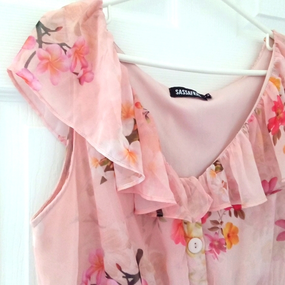 Sassafras Apricot Floral Midi Dress - Picture 3 of 10